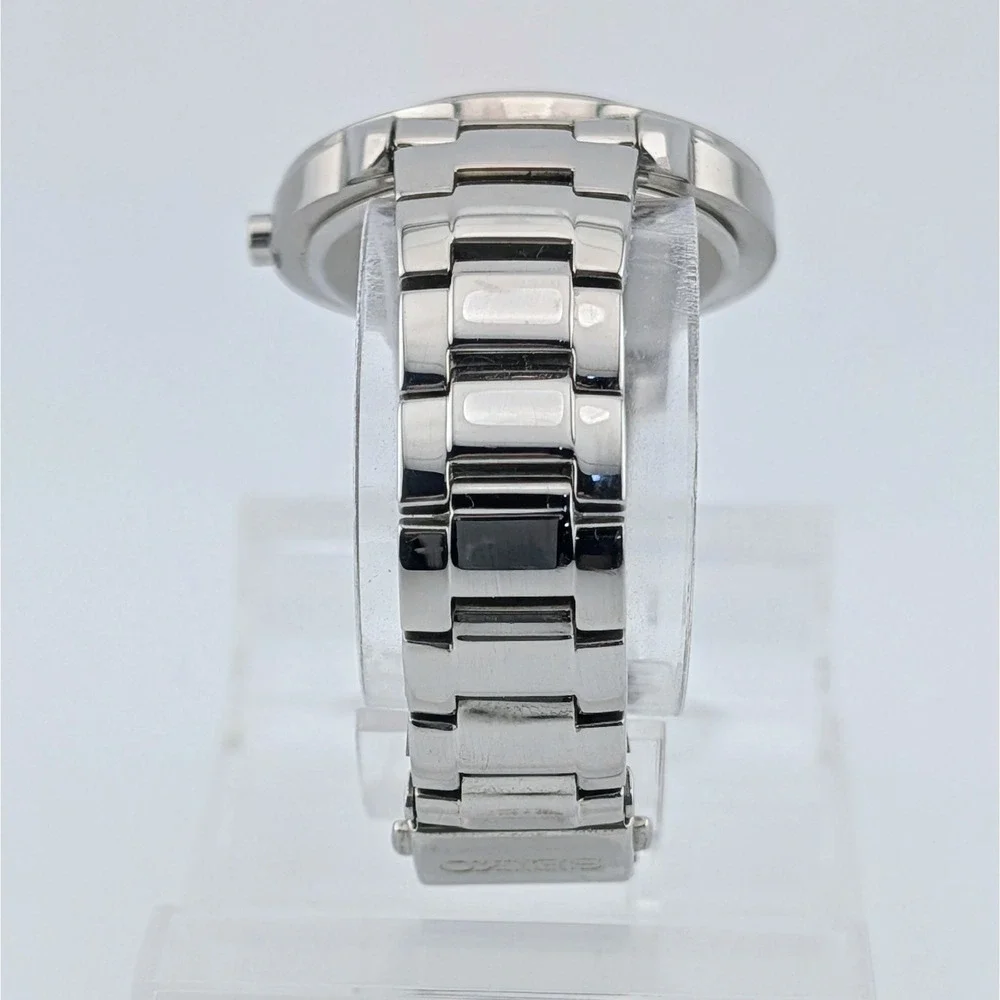 Seiko Recraft Solar V137-0BS0 Swarovski Crystal Bezel Sapphire Black Dial Watch